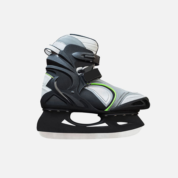 Snowboard boots